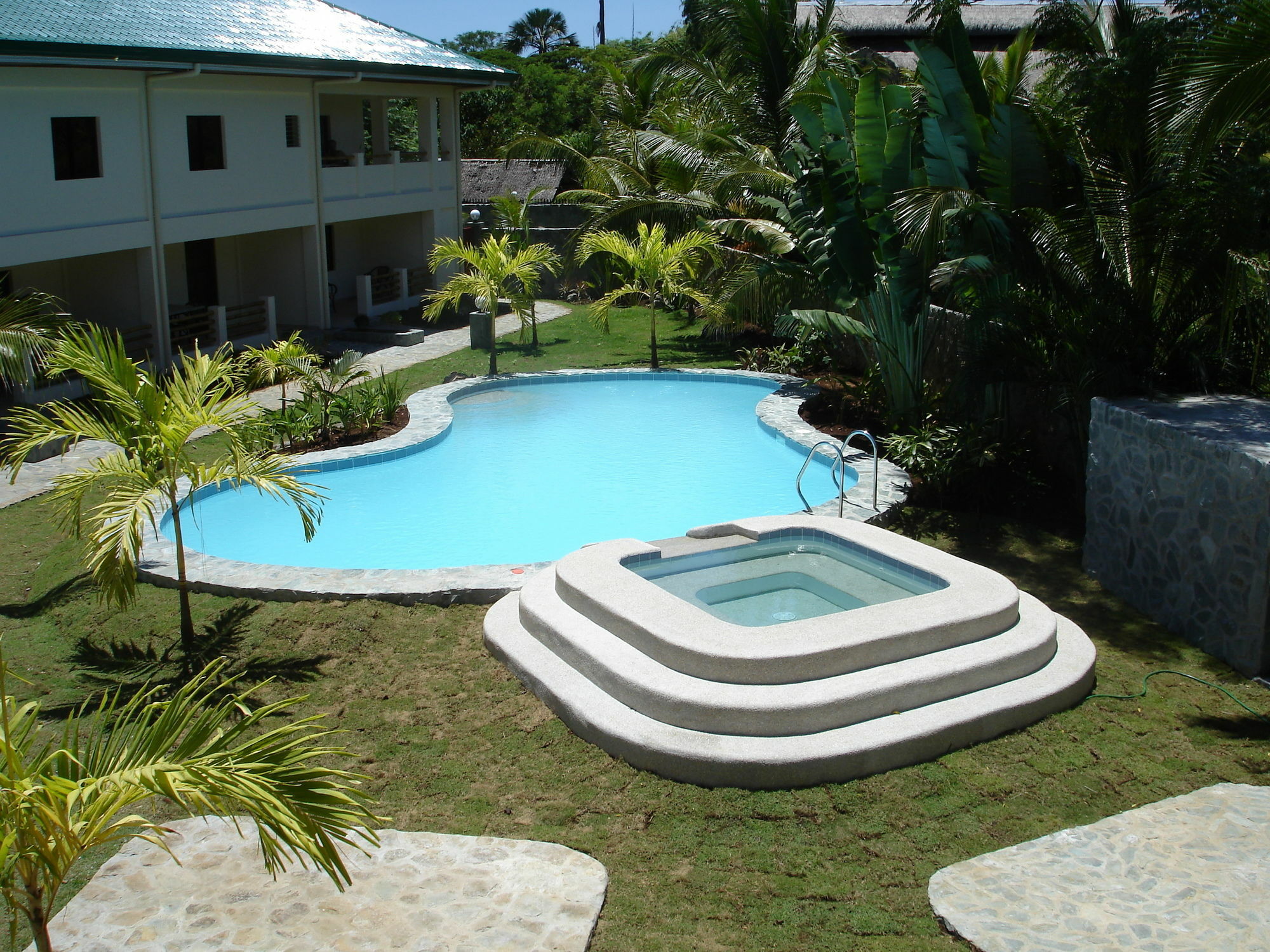 Alona Swiss Resort 3*